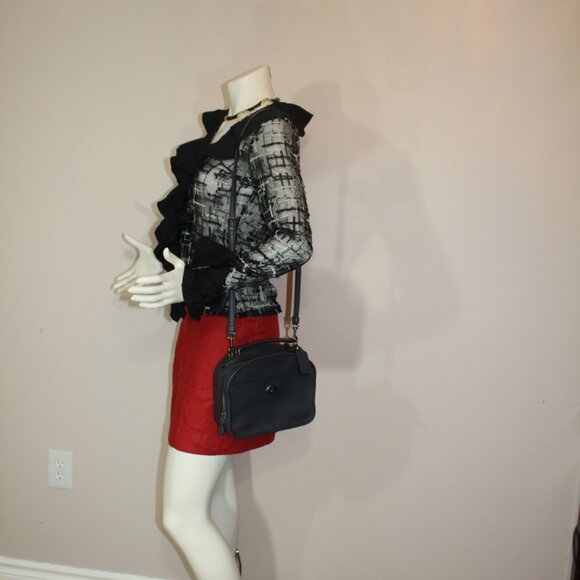 Coach Lunch Pail shoulder navy bag - Picture 9 of 9